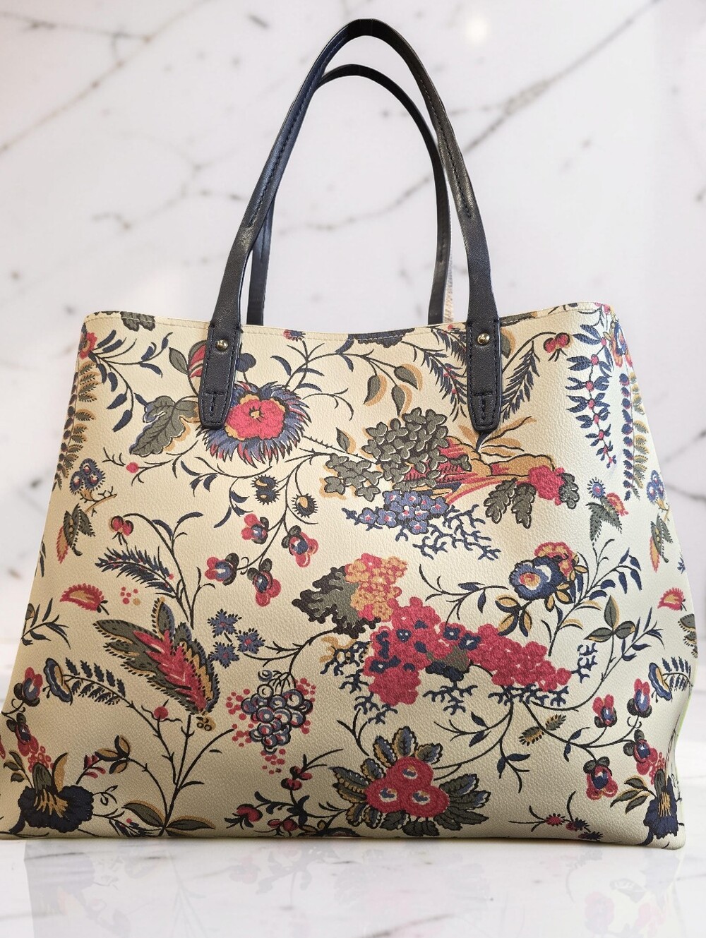 Tory Burch Kerrington Large Tote in New Ivory Gabriella Floral - Picture 11 of 12